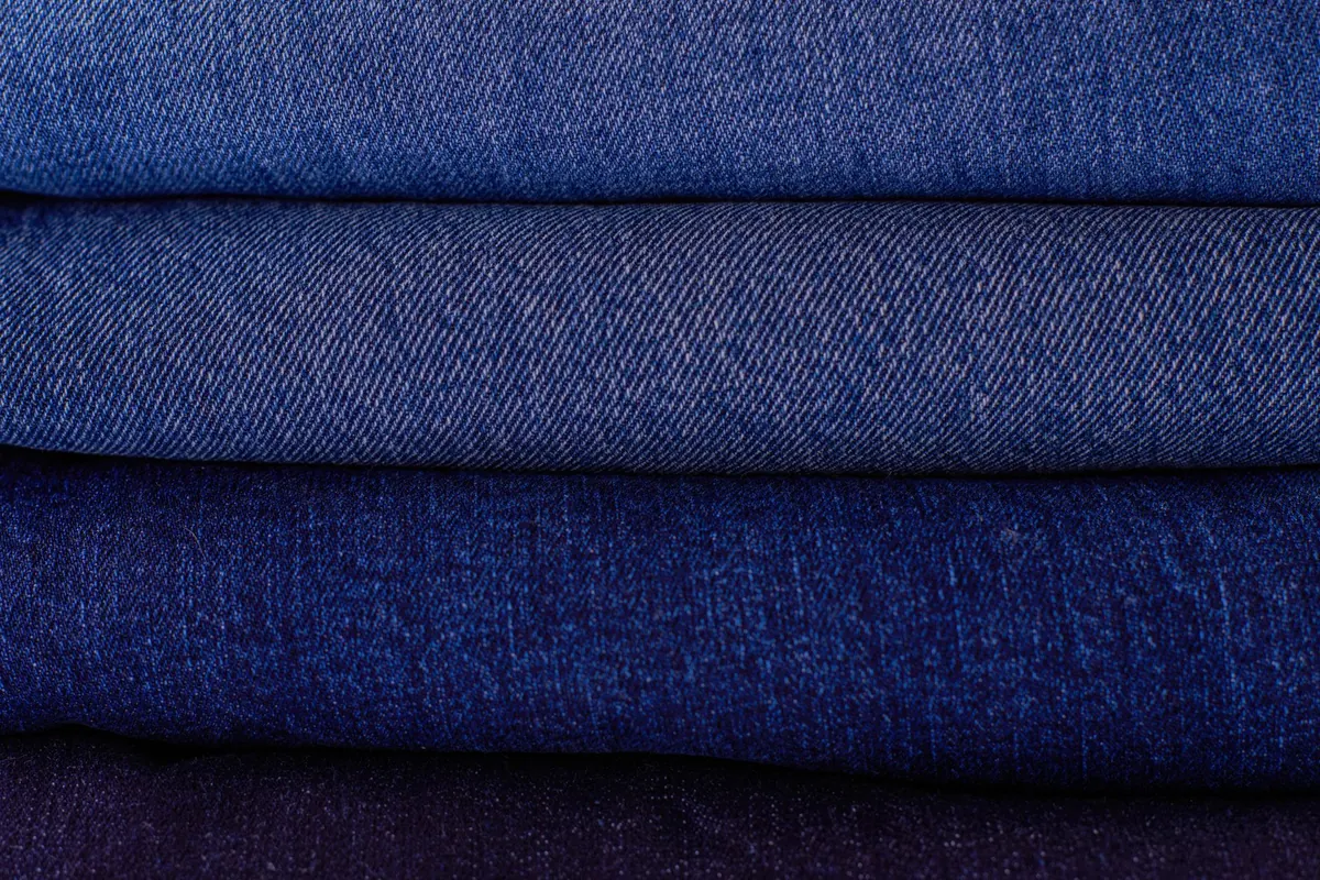 The Common Mistakes People Make When Buying Jeans Online (and How to Avoid Them)